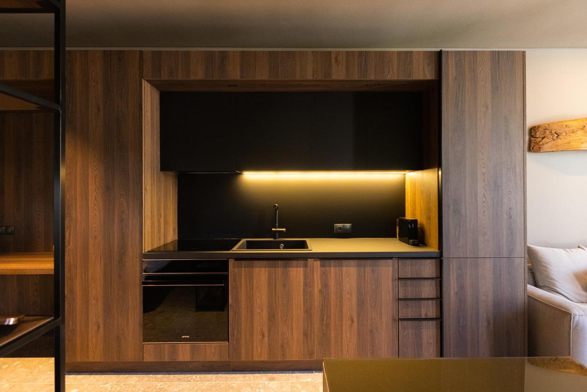 Vouliagmeni Apartments 18 أثينا المظهر الخارجي الصورة